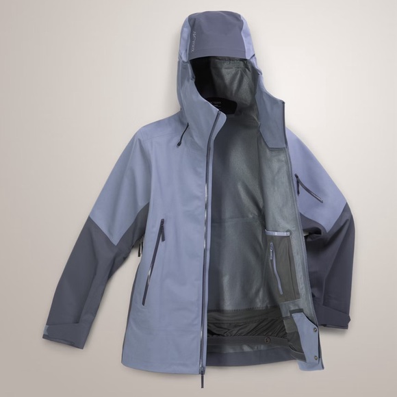 SOLD $750 Arcteryx Women’s sz S Sentinel GORE-TEX Ski Snowboard Jacket Shell - Picture 6 of 7